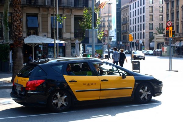 Как выбрать такси в Барселоне